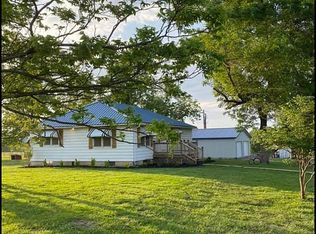 24795 100th Rd, Houstonia, MO 65333