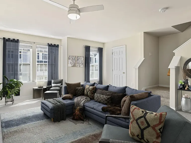 Family Room Pic 1