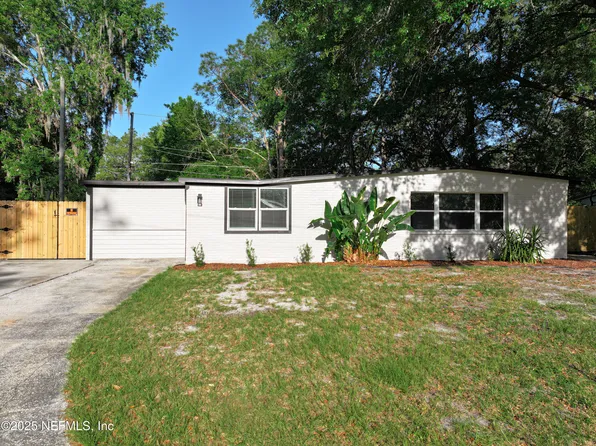 2932 NE 10TH Street, Gainesville, FL 32609