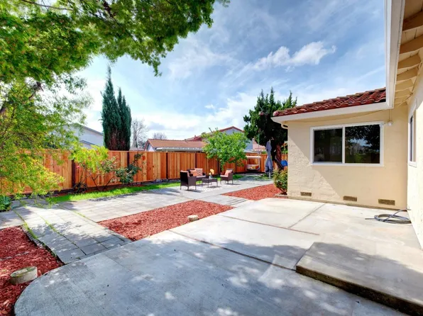 1103 Junesong Way, San Jose, CA 95131