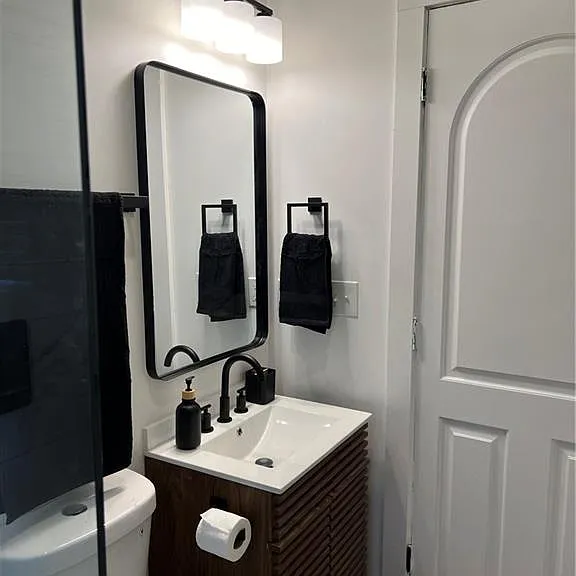 1474 Beecher St SW — Photo 17