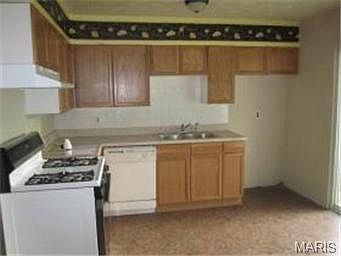 2nd image of 4130 Holman Ln