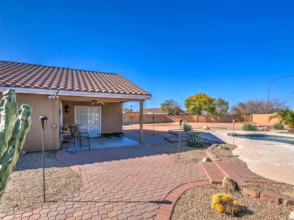 2806 S CHANNING Circle, Mesa, AZ 85212