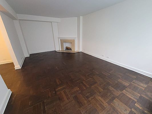 1st image of 41 W 58th St APT 7E