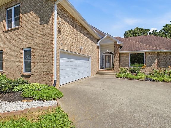3rd image of 108 Buena Vista Ct