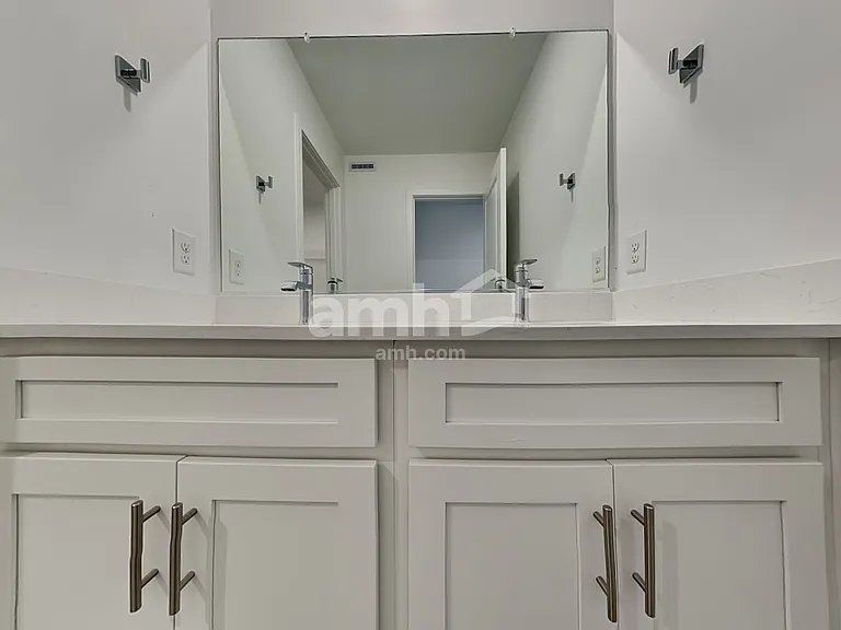 6059 W Calle Palmitas — Photo 19