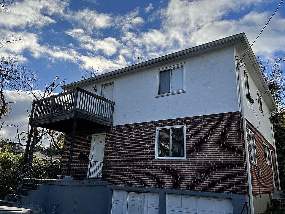 2nd image of 39 Glen Este Pl #2