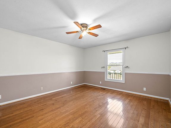 2nd image of 1386 William Suiters Ln
