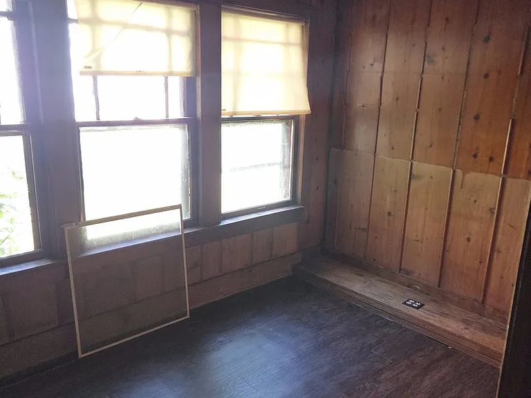 730 E McClure Ave — Photo 8