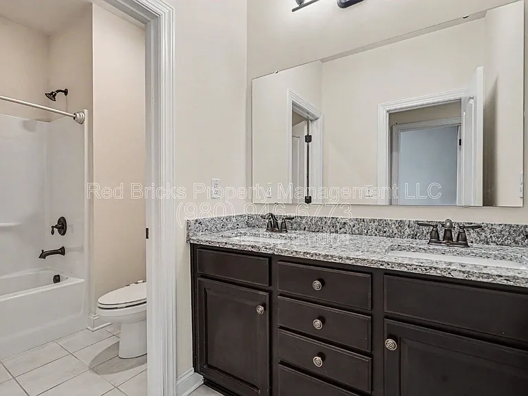 655 Brookhaven Dr — Photo 26