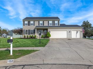 1053 Ashbrooke Ln, Xenia, OH 45385