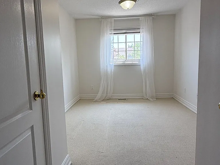 1133 Westview Ter — Photo 16