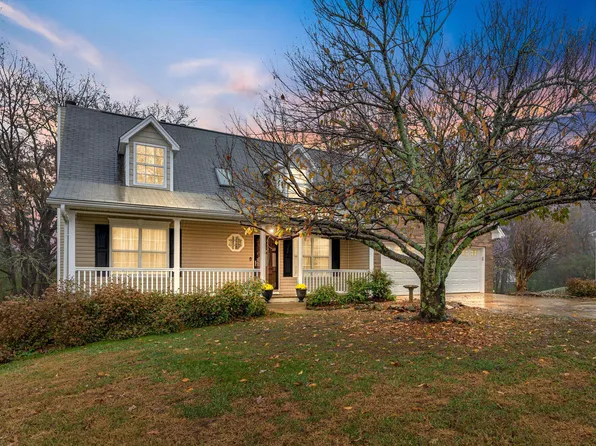 9924 Rolling Wind Dr, Soddy Daisy, TN 37379