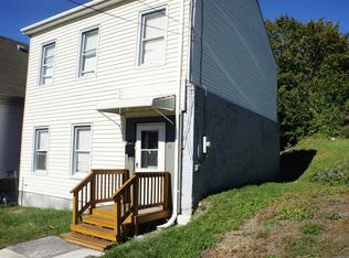 25 Glen St, Rensselaer, NY 12144