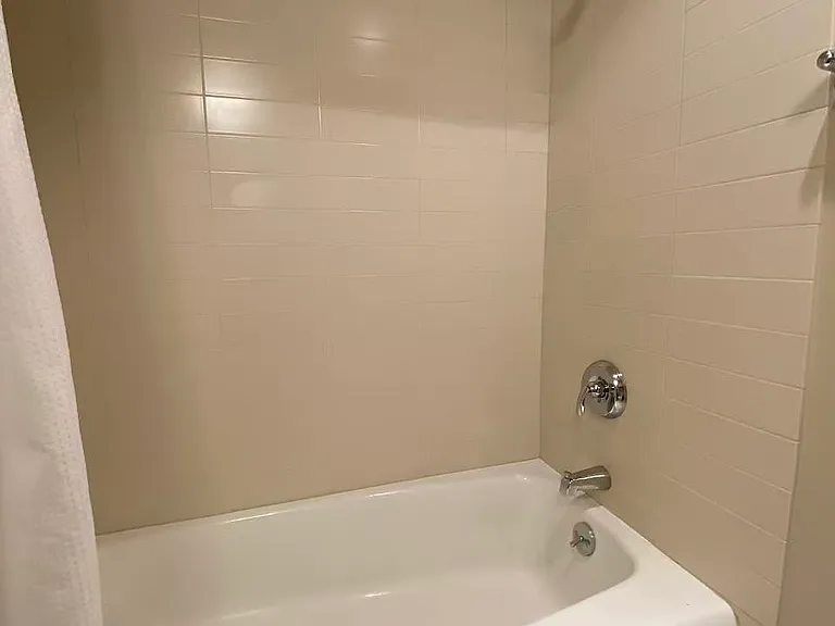 111 SW Harrison St #7G — Photo 13