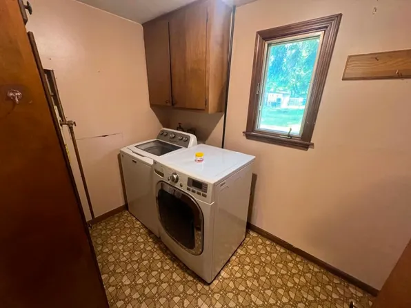 4194 Filter Rd, Harrison, MI 48625