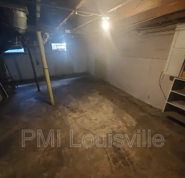 1522 Clara Ave — Photo 17