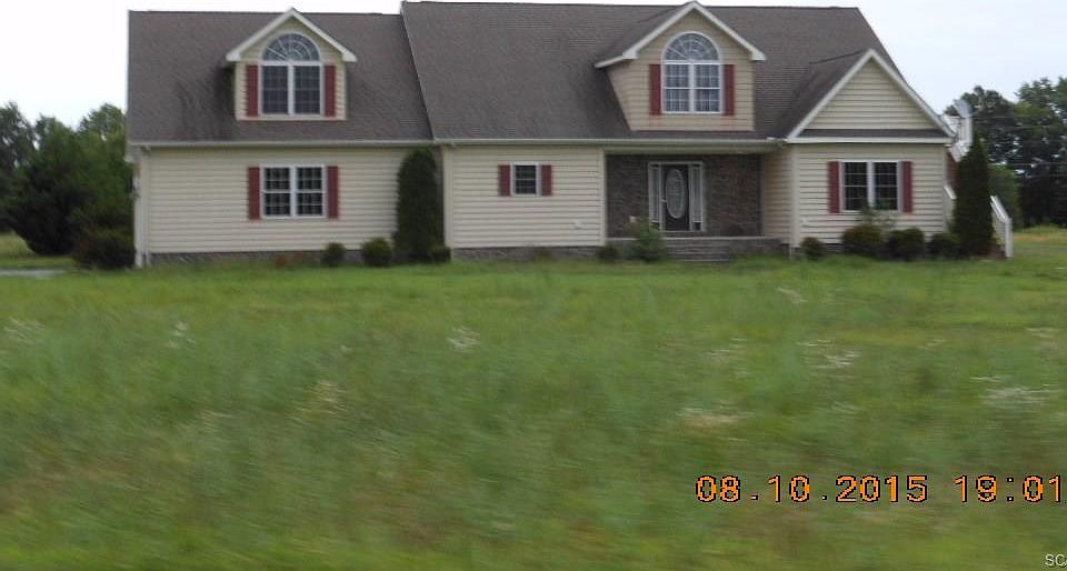 1st image of 7 Railroad Ave