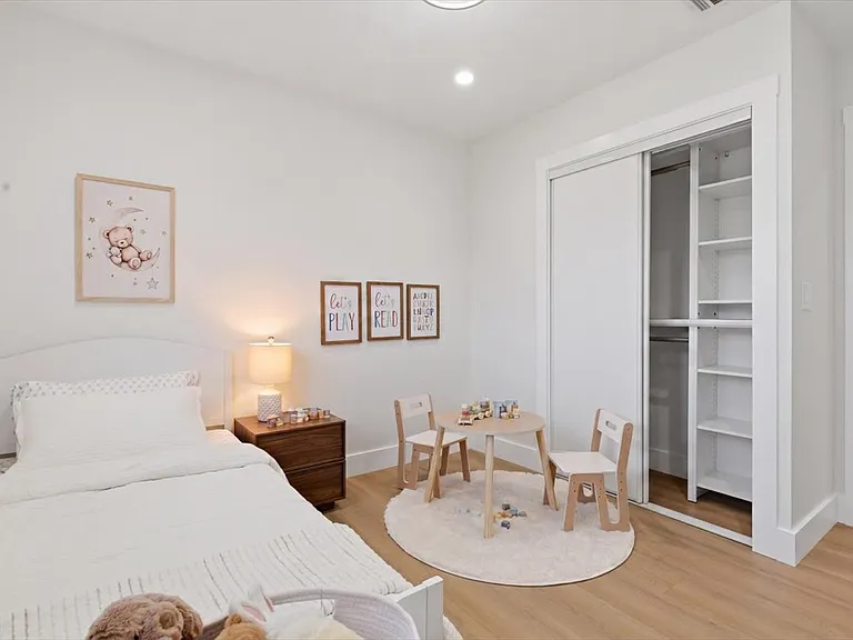 7947 Serena Ct — Photo 18