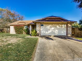 6207 Applewest Cir, San Antonio, TX 78240