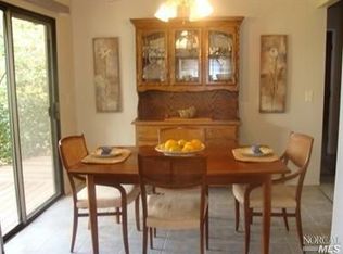 40 Everett Rd, Petaluma, CA 94952