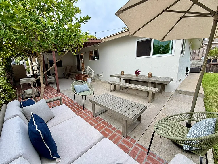 4389 Piedmont Dr — Photo 9