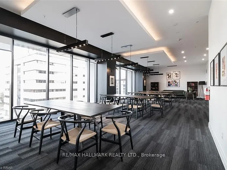 181 King St S #1009 — Photo 36