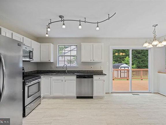 3rd image of 3429 Lacrosse Ct