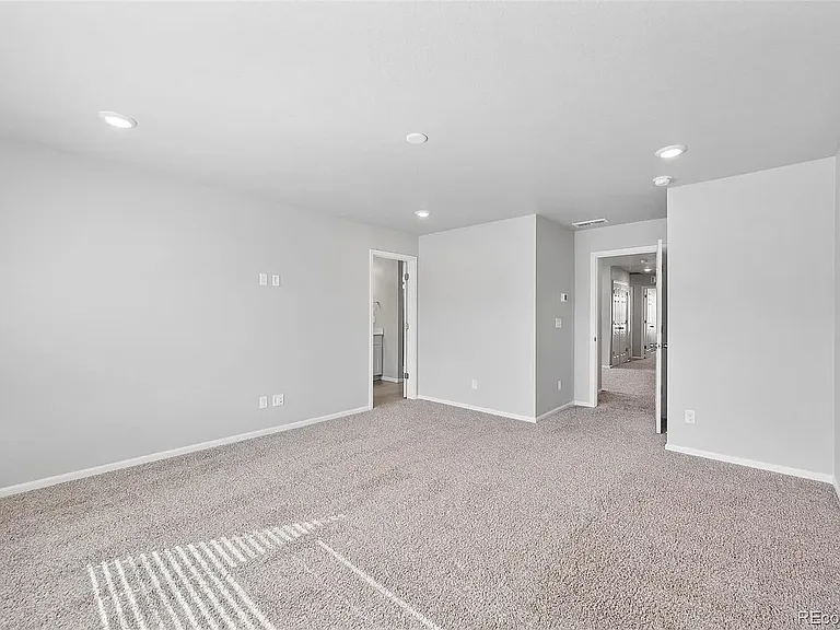 6381 N Malaya St — Photo 11