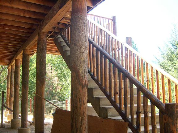 Log beams and beautiful craftsmanship