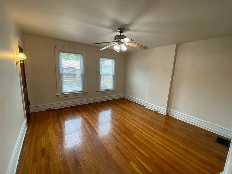 E 20th Ave 303-317 TPP — Photo 6