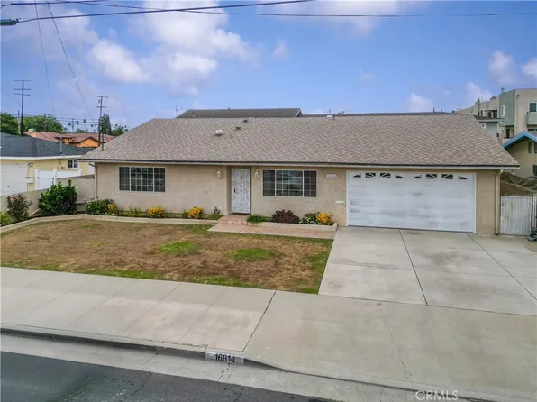 16814 La Salle Ave, Gardena, CA 90247