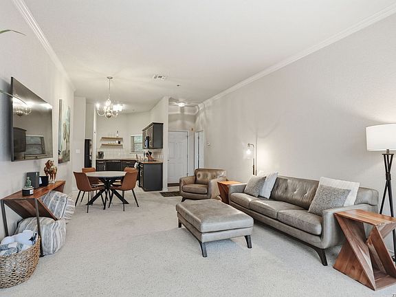 2nd image of 20 E Tapatio Dr #302