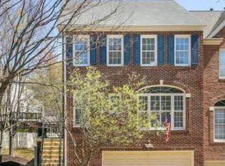 2713 Pembsly Dr, Vienna, VA 22181