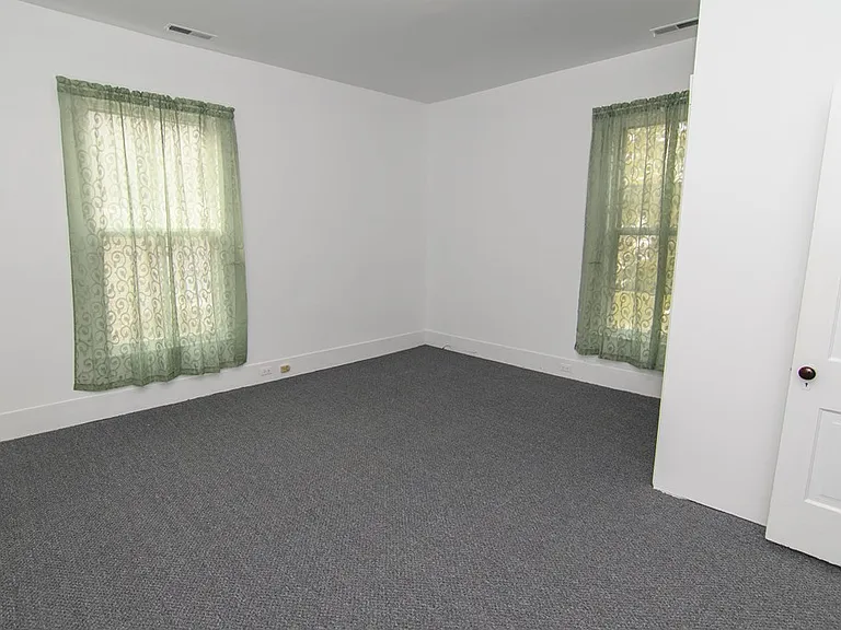 26 North St — Photo 10