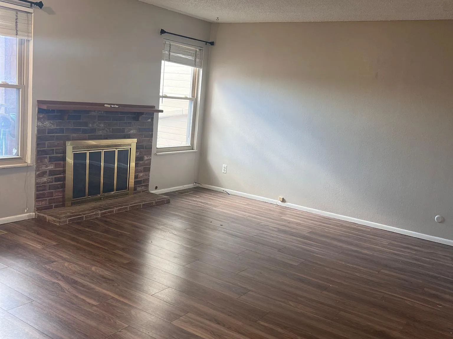 3 bed, 1148 sqft, $2,000 — Photo 2