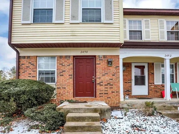 2490 S Burberry Ln, Bloomington, IN 47401