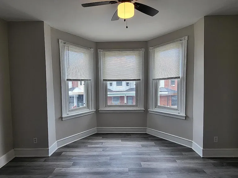 230 S Frazier St — Photo 16