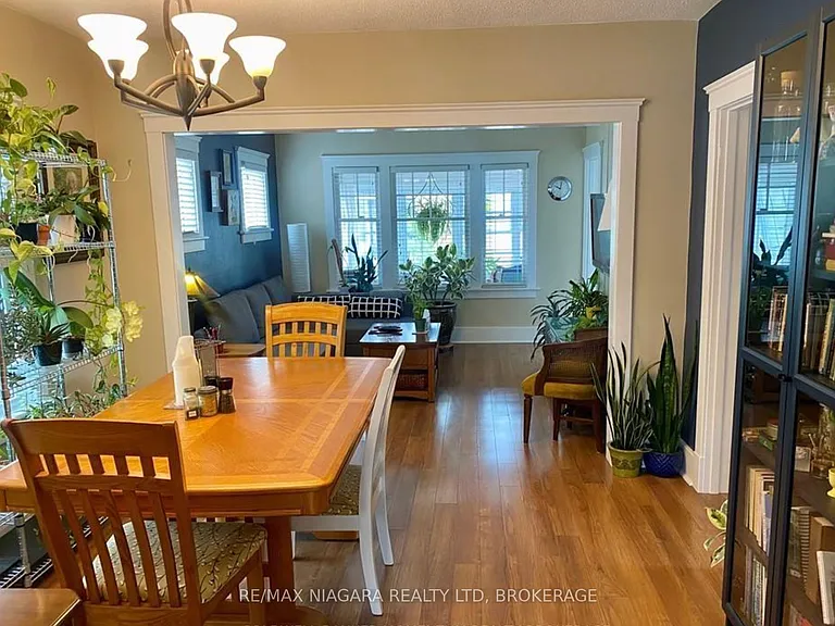 130 Beech St — Photo 18