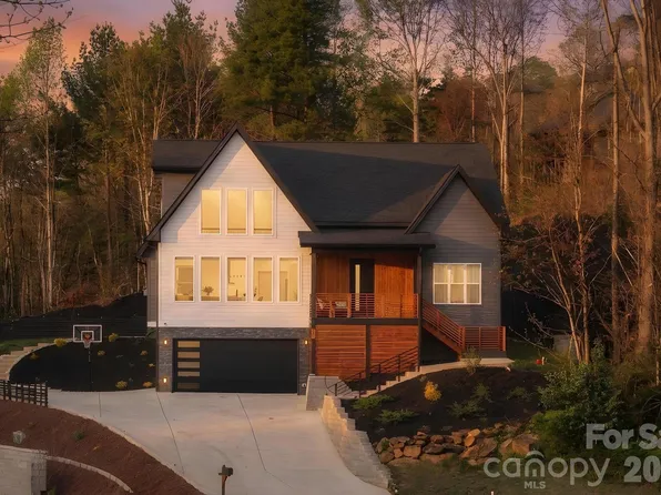 50 Carden Dr, Weaverville, NC 28787