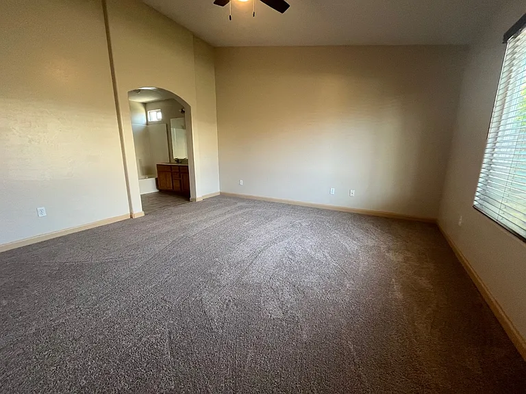 1030 S Vista St — Photo 12