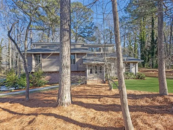 260 Devilla Trce, Fayetteville, GA 30214