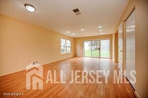 4th image of 28 Morgan Pl