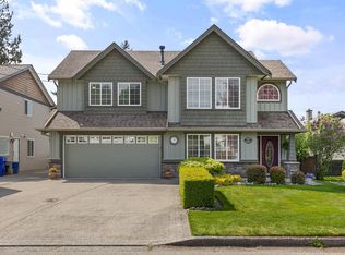 10187 Fairview Dr, Chilliwack, BC V2P 5J5