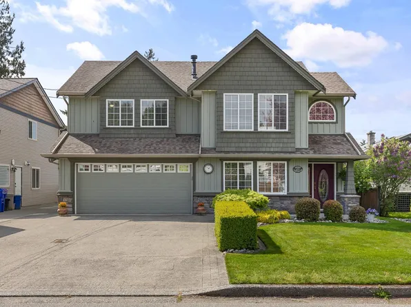 10187 Fairview Dr, Chilliwack, BC V2P 5J5