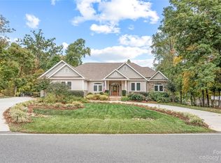 184 Waddell Rd, Mooresville, NC 28117