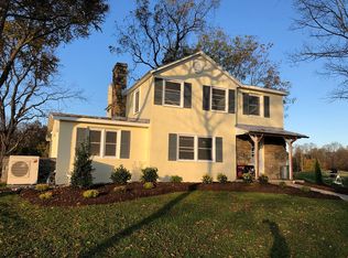 9498 Ada Rd, Marshall, VA 20115