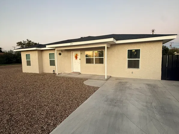 2821 La Fonda Rd, Clovis, NM 88101
