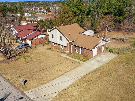 4th image of 3780 Fairington Drive