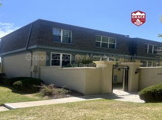 9370 E Girard Ave APT 8, Denver, CO 80231